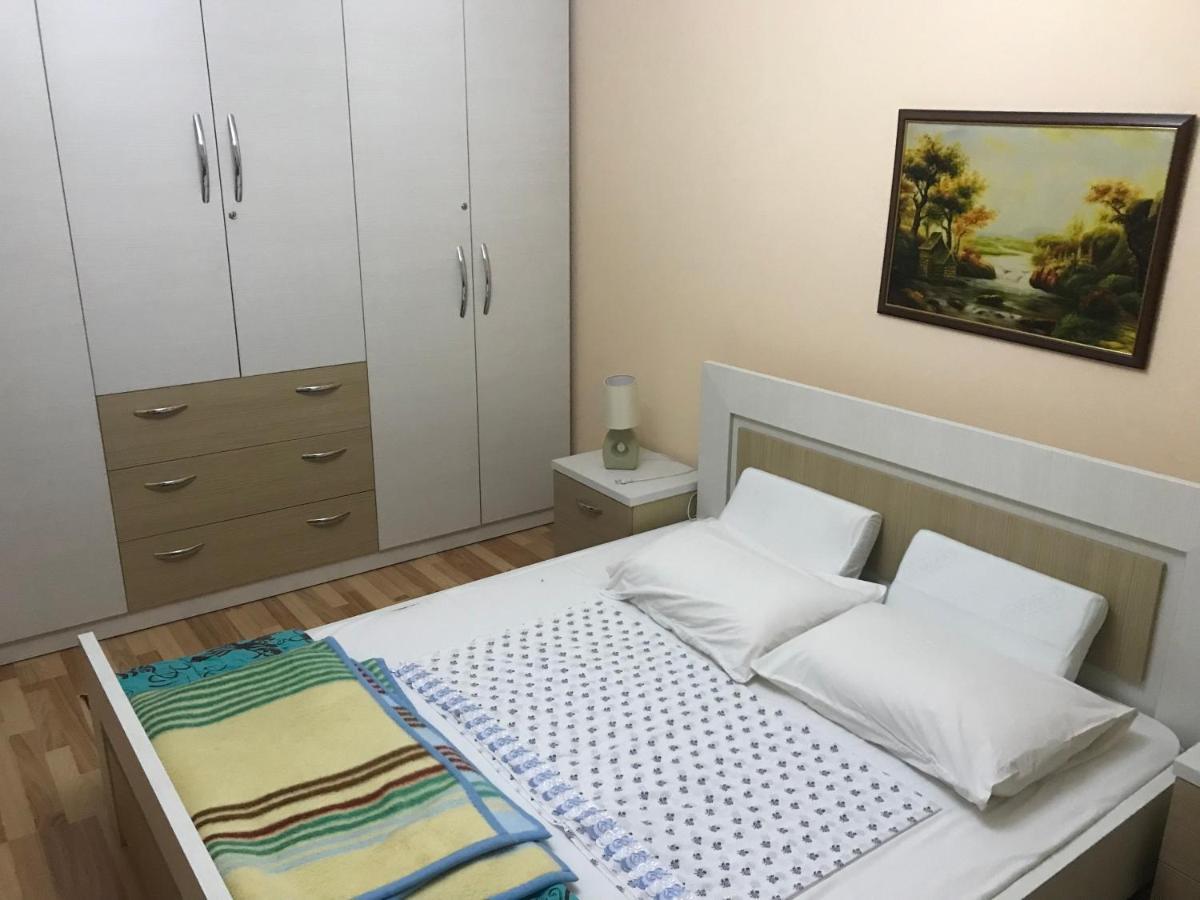 Silver Apartament Корча Екстериор снимка